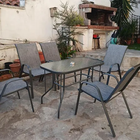 Athina Appartamento *